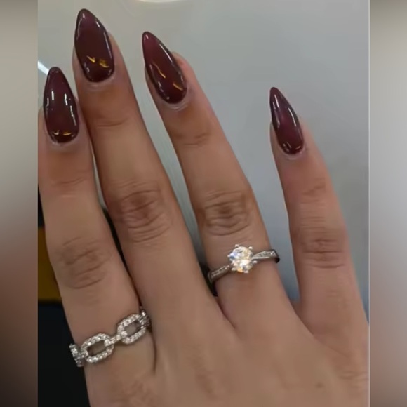 Move Uno Elegant Silver Chain Link Ring - Picture 5 of 12